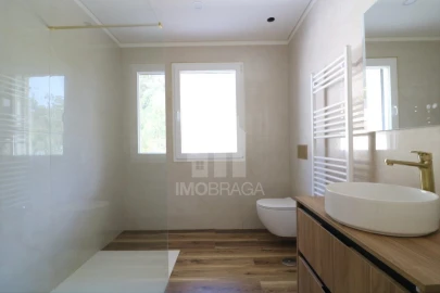 Moradia T3 para Venda em Espinho