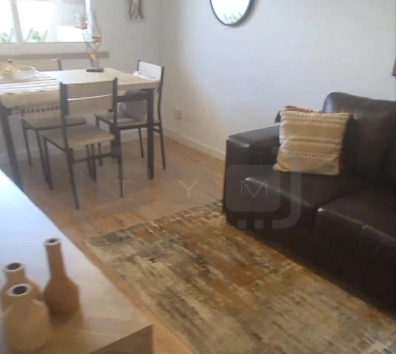 Apartamento T2 para Venda em São João Baptista e Santa Maria dos Olivais Foto 2