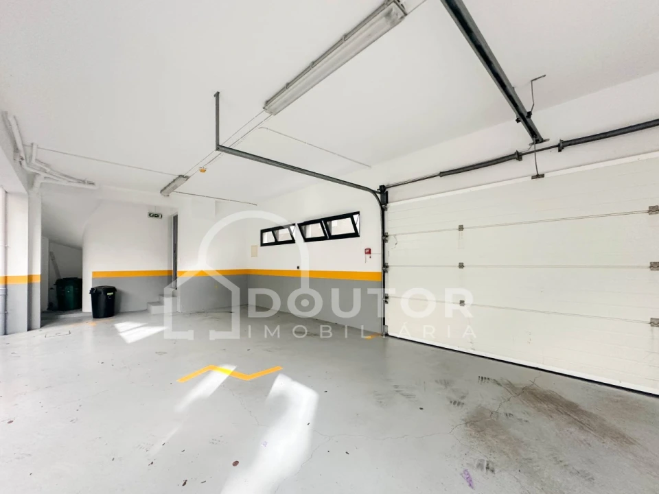 Apartamento T2 para Venda em Funchal (Se) Foto 19