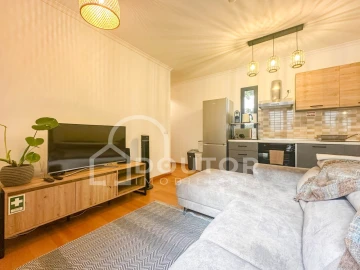Apartamento T2 para Venda em Funchal (Se)