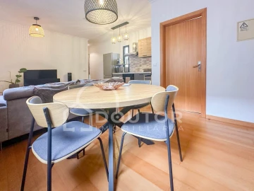 Apartamento T2 para Venda em Funchal (Se)