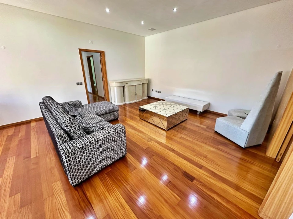 Apartamento T4 para Venda em Póvoa de Varzim, Beiriz e Argivai Foto 5