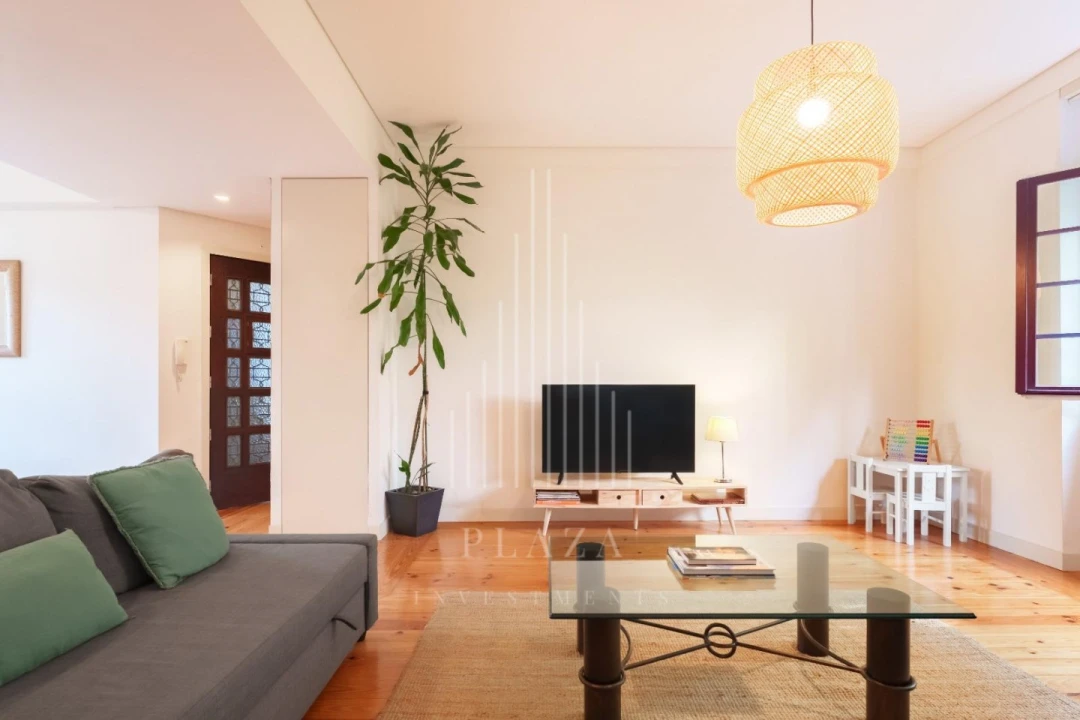 Apartamento T4 para Venda em Cedofeita, Santo Ildefonso, Sé, Miragaia, São Nicolau e Vitória Foto 3