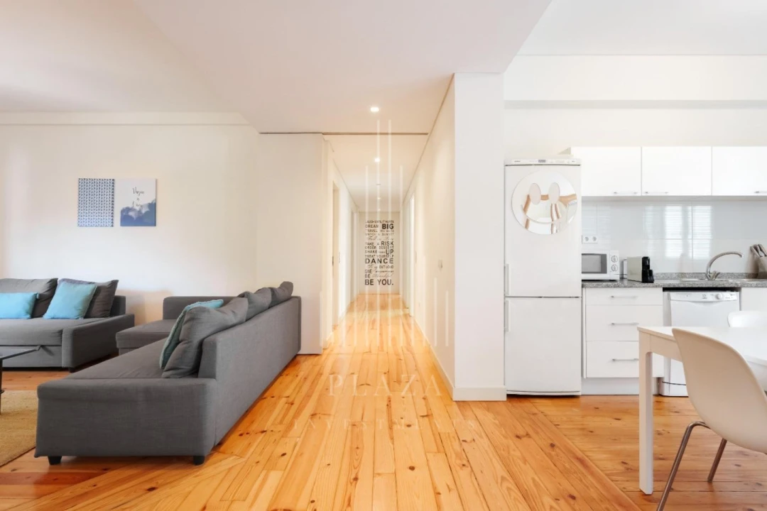 Apartamento T4 para Venda em Cedofeita, Santo Ildefonso, Sé, Miragaia, São Nicolau e Vitória Foto 5