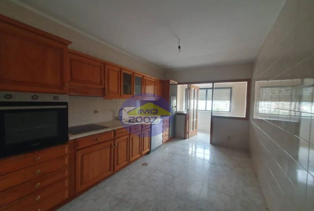 Apartamento T3 para Venda em Canelas Foto 1