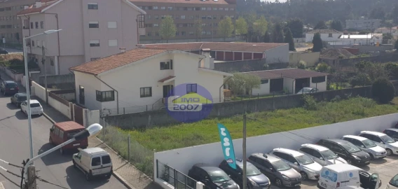 Apartamento T3 para Venda em Canelas
