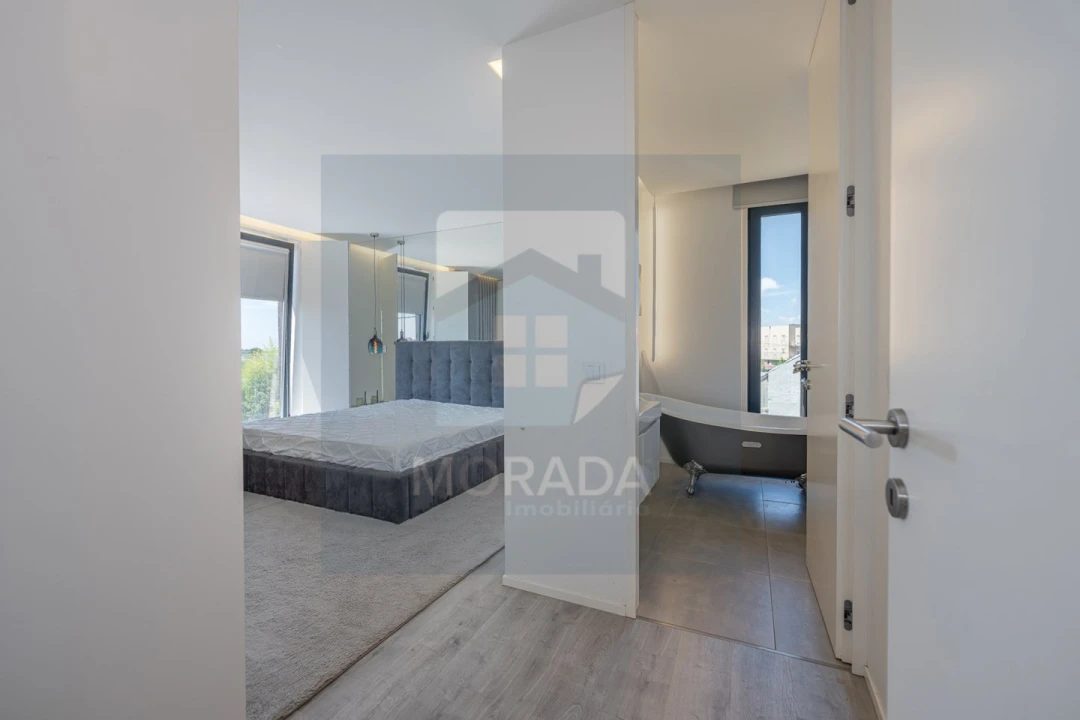 Moradia T5 para Venda em Custóias, Leça do Balio e Guifões Foto 26