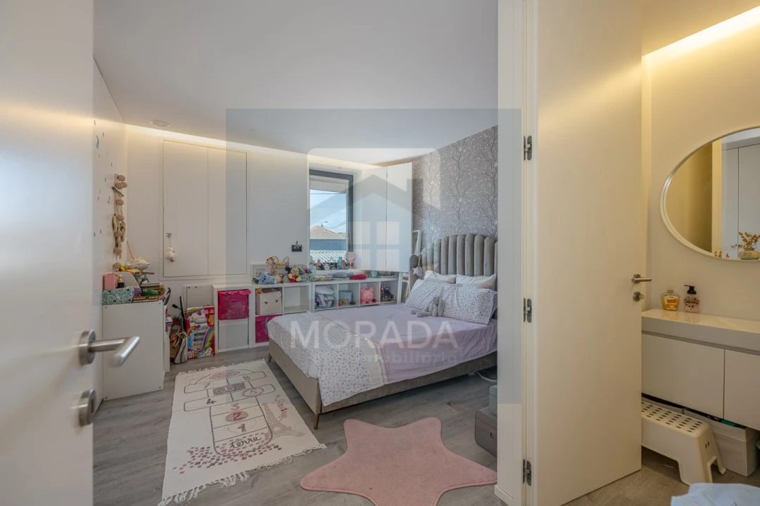 Moradia T5 para Venda em Custóias, Leça do Balio e Guifões Foto 36