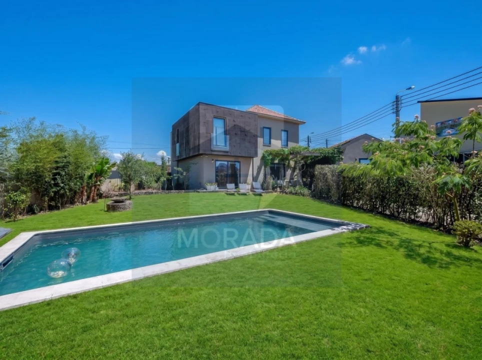 Moradia T5 para Venda em Custóias, Leça do Balio e Guifões Foto 16