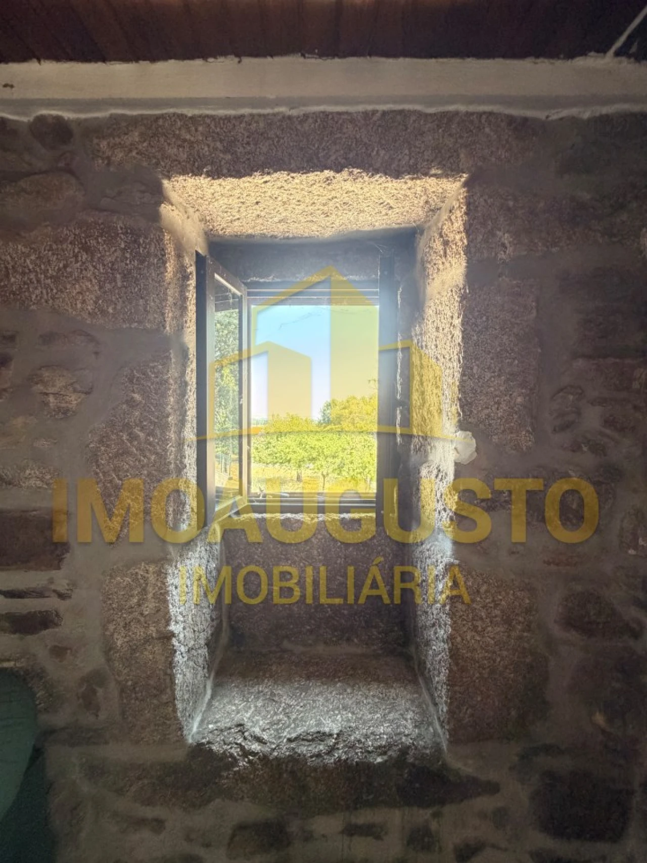 Moradia T2 para Venda em Sabugal e Aldeia de Santo António Foto 6