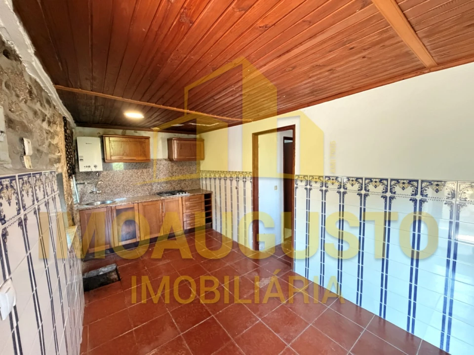 Moradia T2 para Venda em Sabugal e Aldeia de Santo António Foto 14