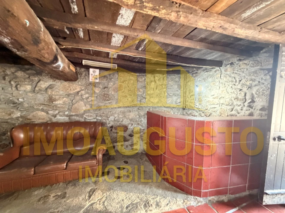 Moradia T2 para Venda em Sabugal e Aldeia de Santo António Foto 20