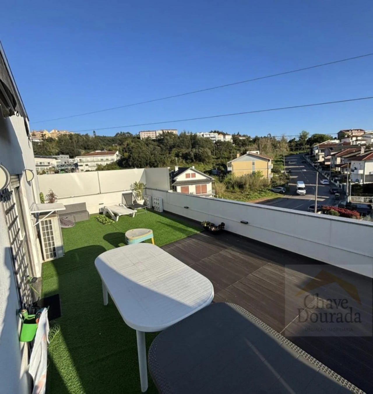 Apartamento T5 para Venda em Santo Antonio dos Olivais Foto 2