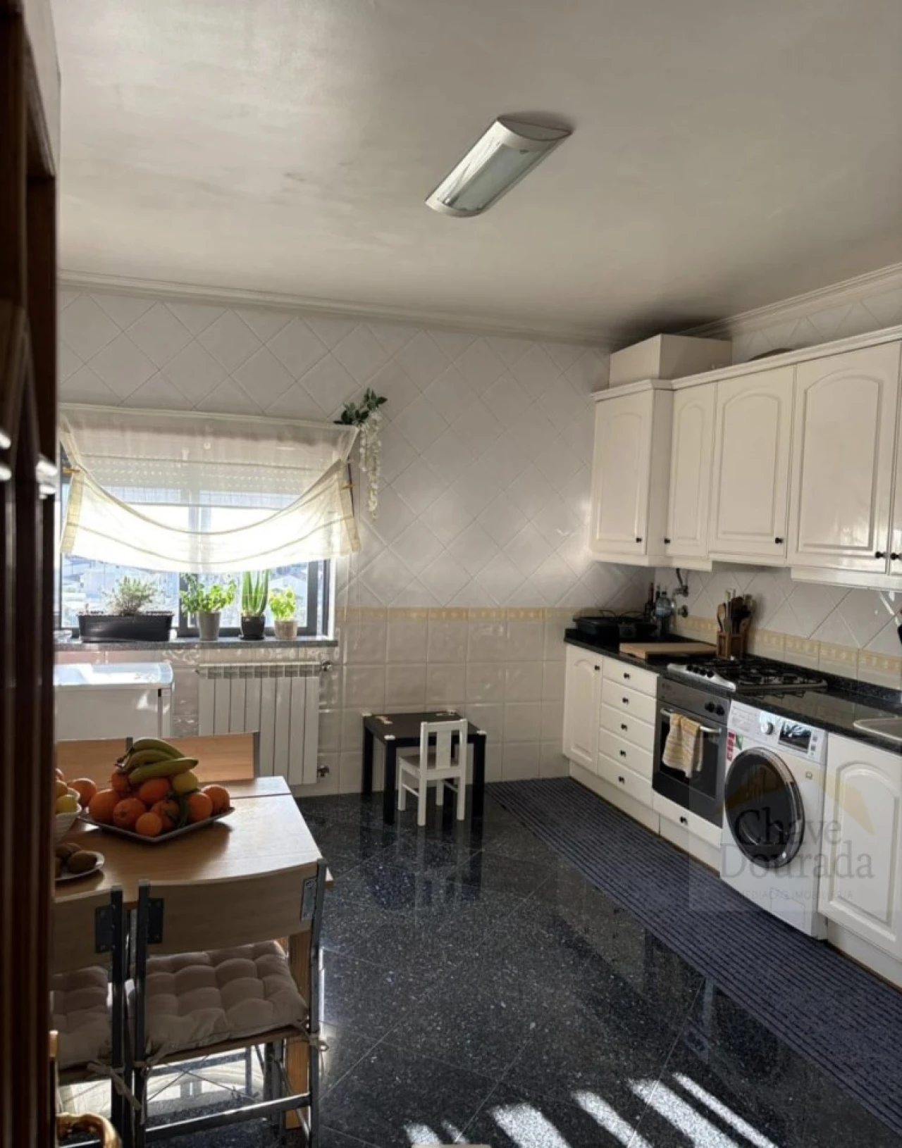 Apartamento T5 para Venda em Santo Antonio dos Olivais Foto 13