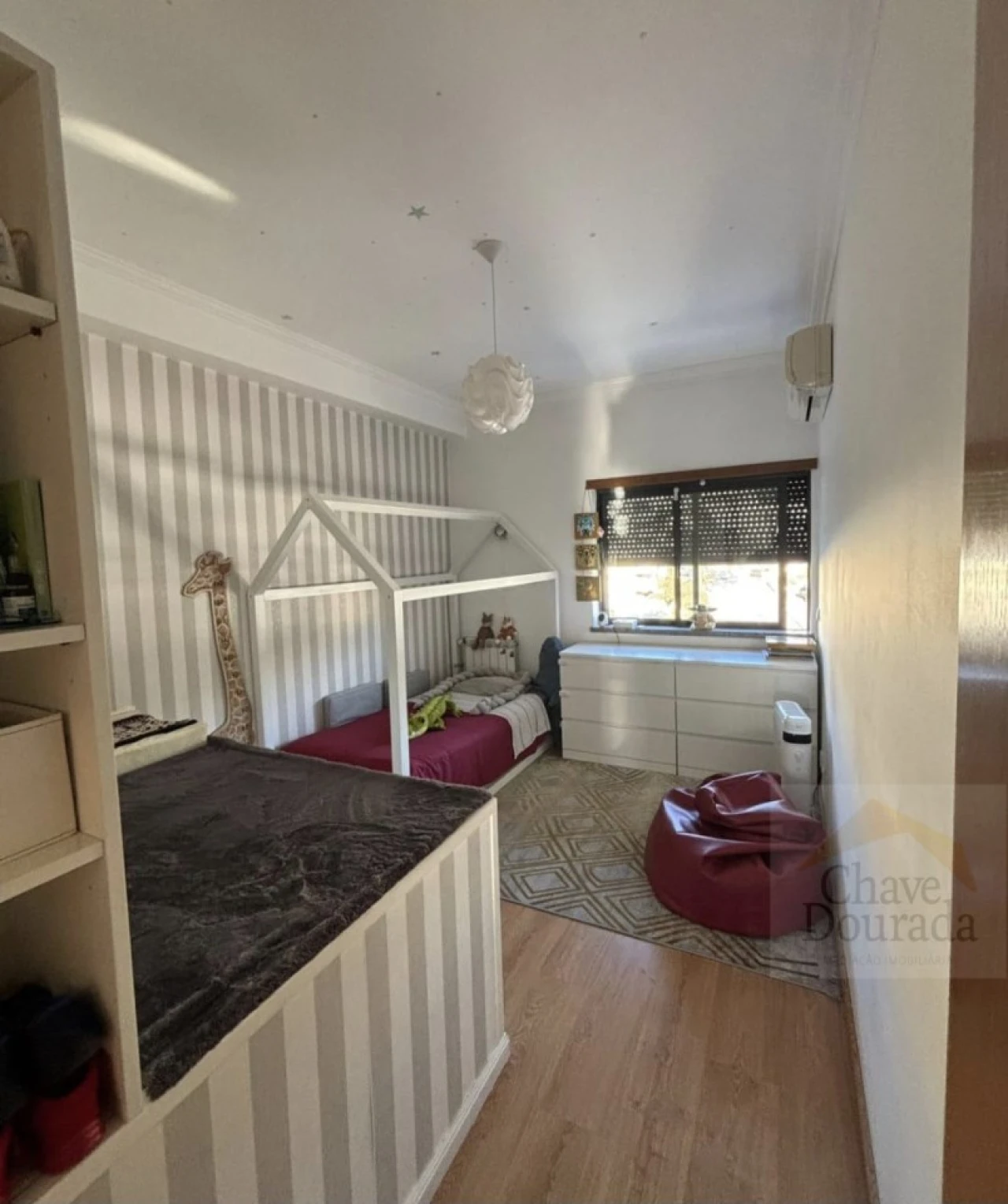Apartamento T5 para Venda em Santo Antonio dos Olivais Foto 21
