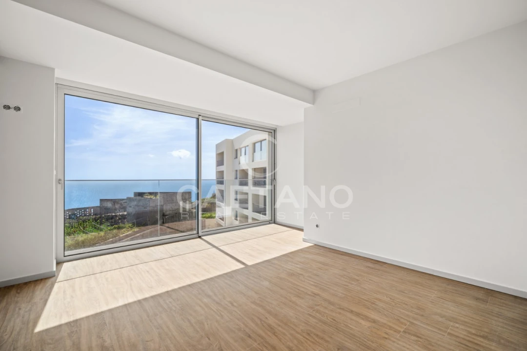 Apartamento T3 para Venda em Camara de Lobos Foto 6