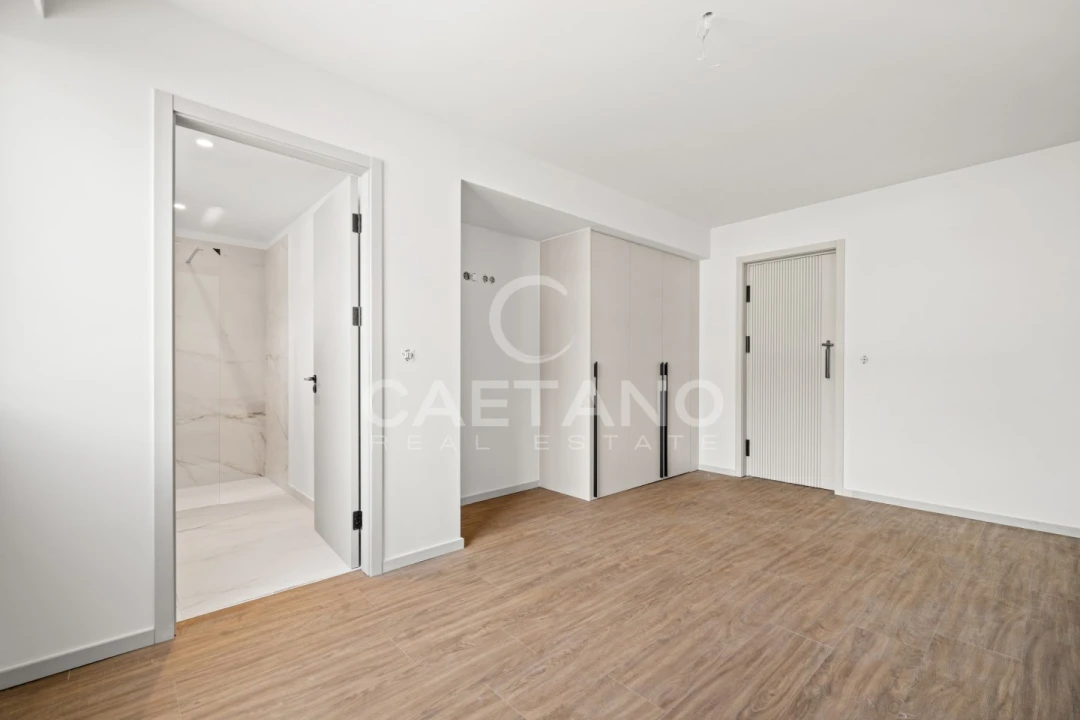 Apartamento T3 para Venda em Camara de Lobos Foto 31