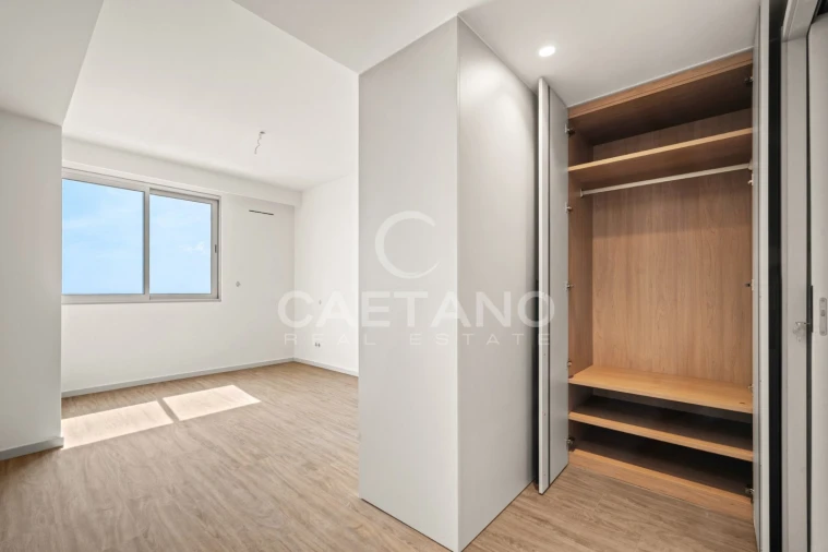 Apartamento T3 para Venda em Camara de Lobos Foto 21