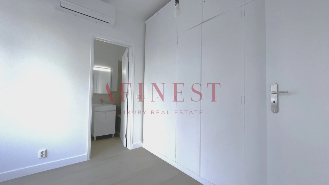 Apartamento T4 para Arrendamento em Campo de Ourique Foto 32