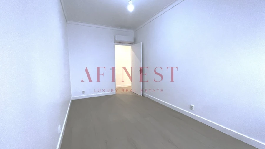 Apartamento T4 para Arrendamento em Campo de Ourique Foto 20