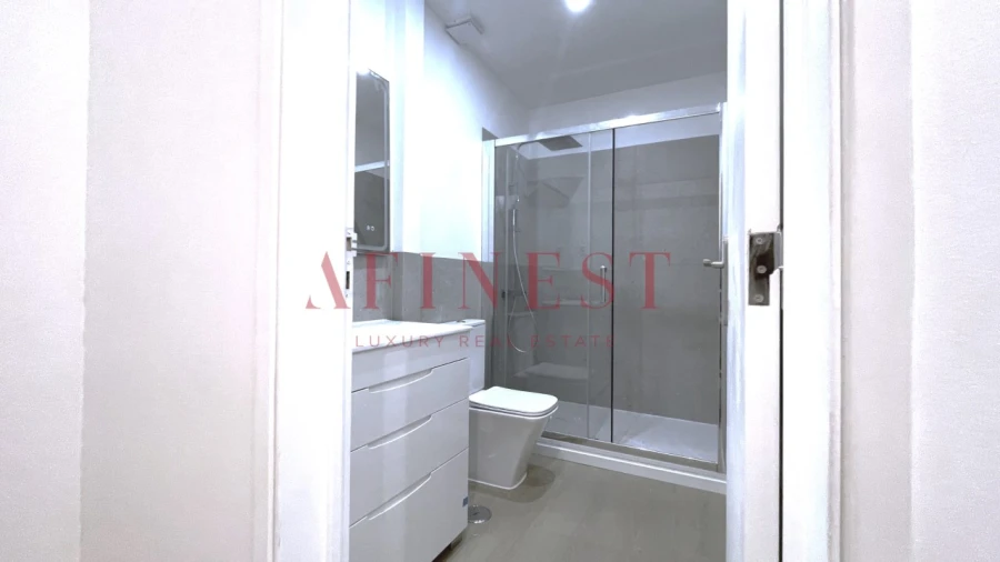 Apartamento T4 para Arrendamento em Campo de Ourique Foto 37