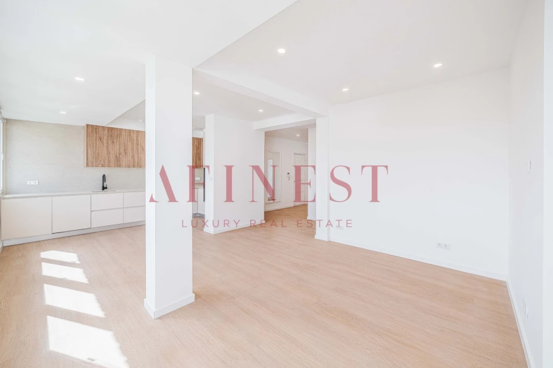 Apartamento T2 para Arrendamento em Oeiras e São Julião da Barra, Paço de Arcos e Caxias Foto 3