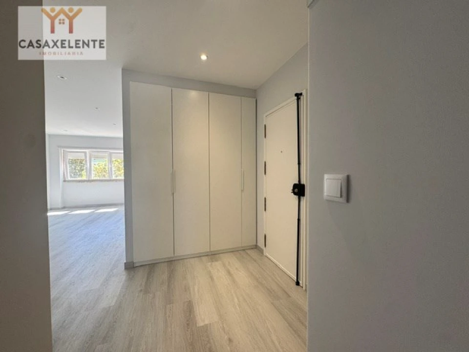 Apartamento T2 para Venda em Odivelas Foto 19