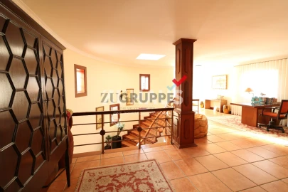 Moradia T4 para Venda em Oliveira do Bairro