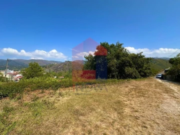 Terreno para Venda em Moimenta