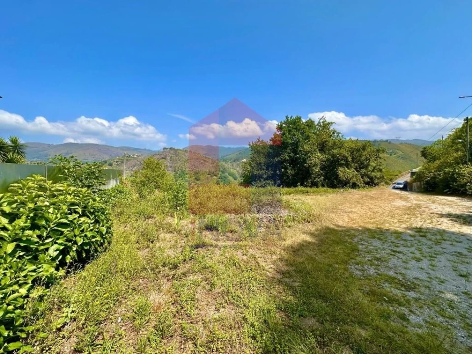 Terreno para Venda em Moimenta Foto 8