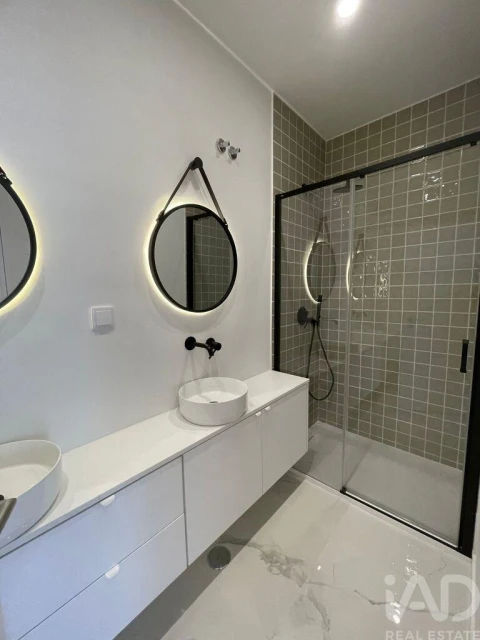 Apartamento T3 para Arrendamento em Santo António