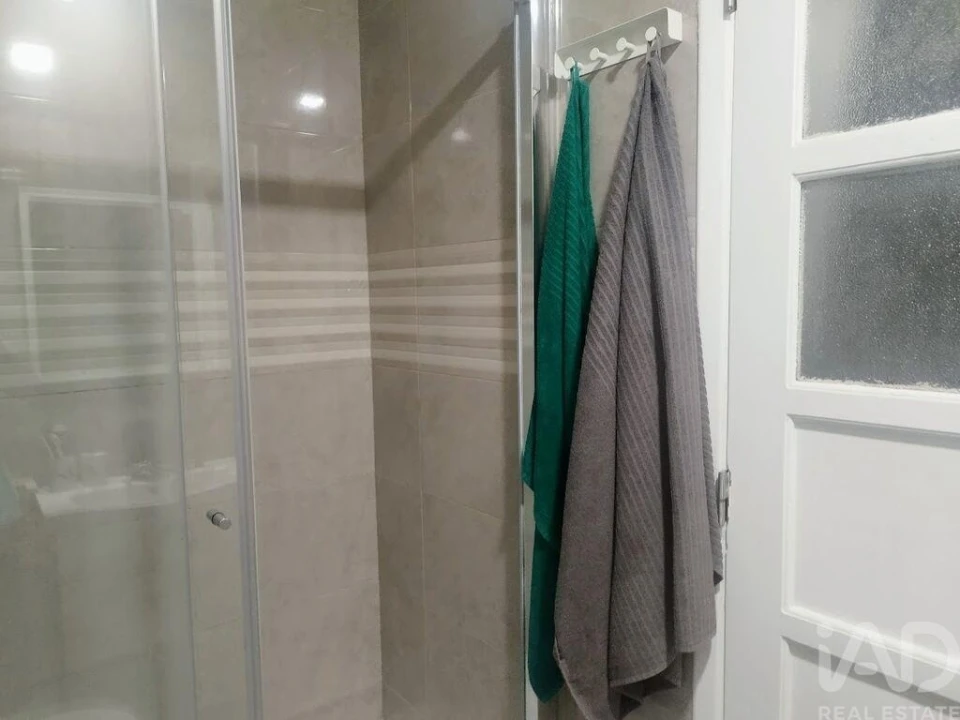 Apartamento T2 para Venda em Queluz e Belas Foto 7