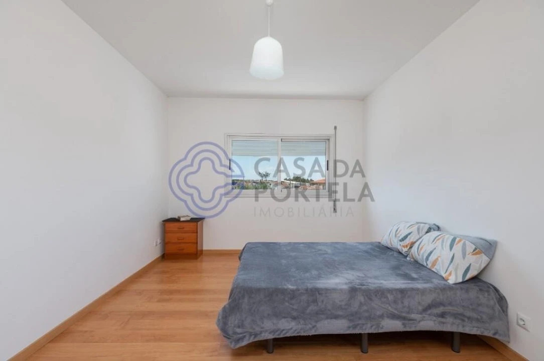 Apartamento T2 para Venda em Marinha Grande Foto 27