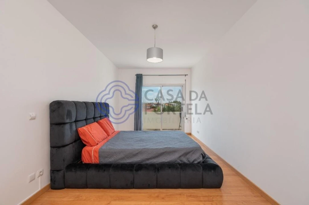 Apartamento T2 para Venda em Marinha Grande Foto 23
