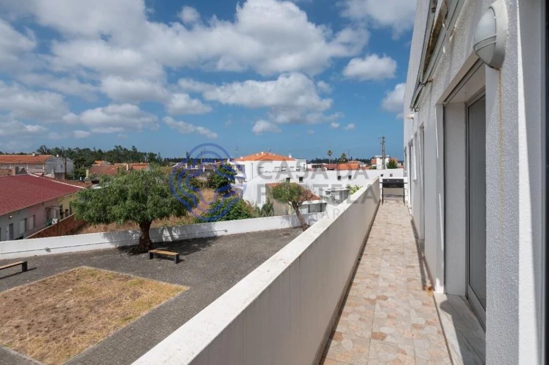 Apartamento T2 para Venda em Marinha Grande Foto 19