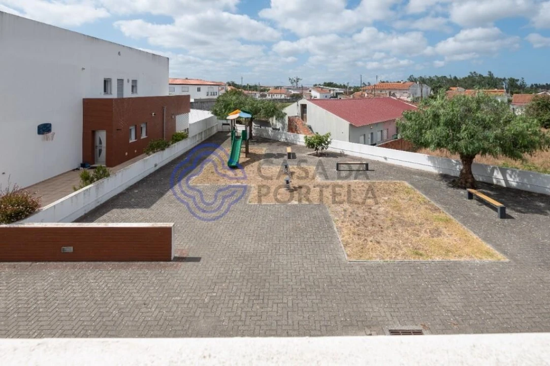 Apartamento T2 para Venda em Marinha Grande Foto 20