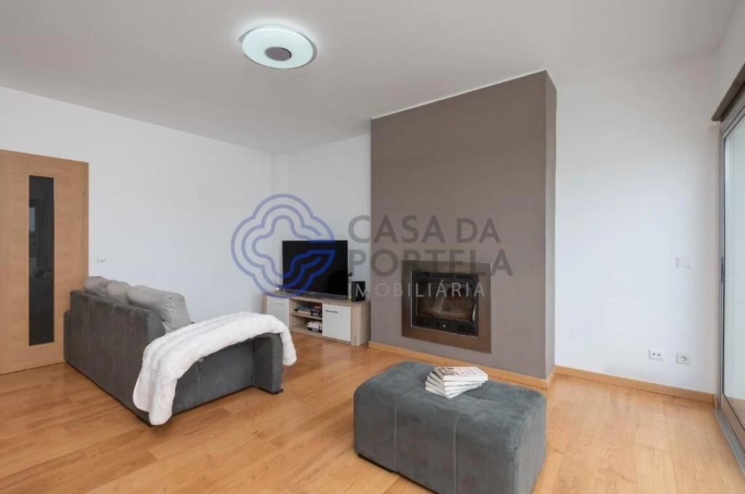 Apartamento T2 para Venda em Marinha Grande Foto 16