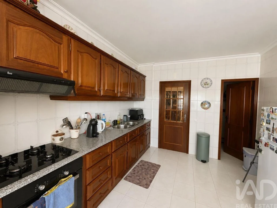 Apartamento T3 para Venda em Oliveira do Hospital e São Paio de Gramaços Foto 4