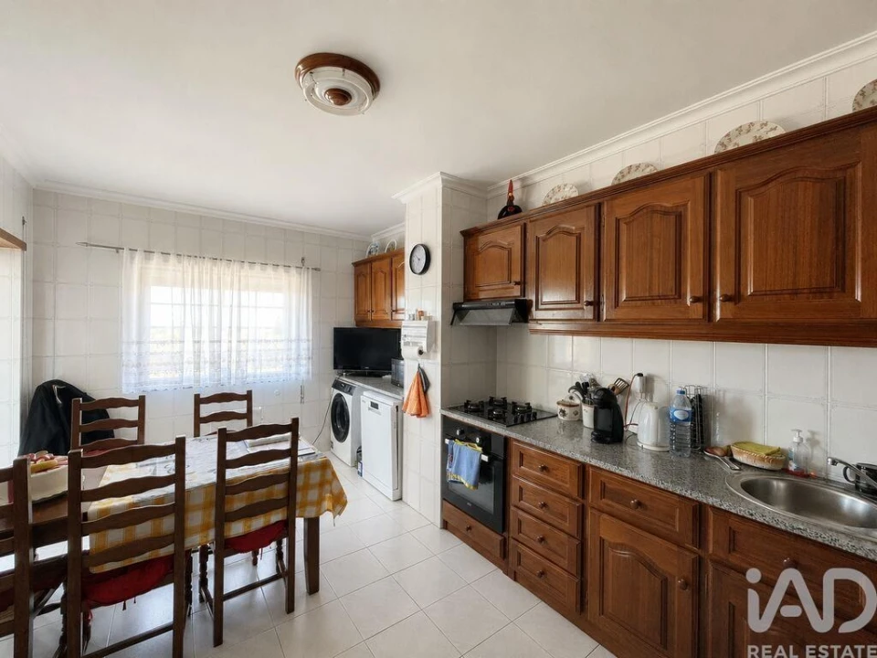 Apartamento T3 para Venda em Oliveira do Hospital e São Paio de Gramaços Foto 3