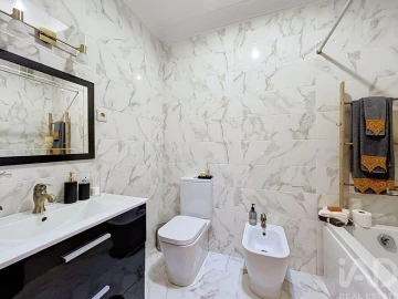 Apartamento T4 para Venda em Custóias, Leça do Balio e Guifões