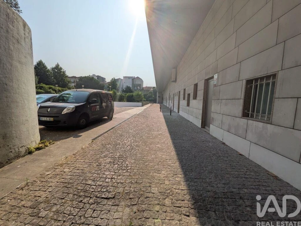 Apartamento T1 para Venda em Cedofeita, Santo Ildefonso, Sé, Miragaia, São Nicolau e Vitória Foto 11