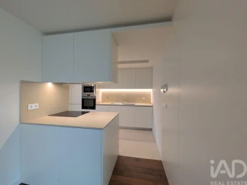 Apartamento T1 para Venda em Cedofeita, Santo Ildefonso, Sé, Miragaia, São Nicolau e Vitória