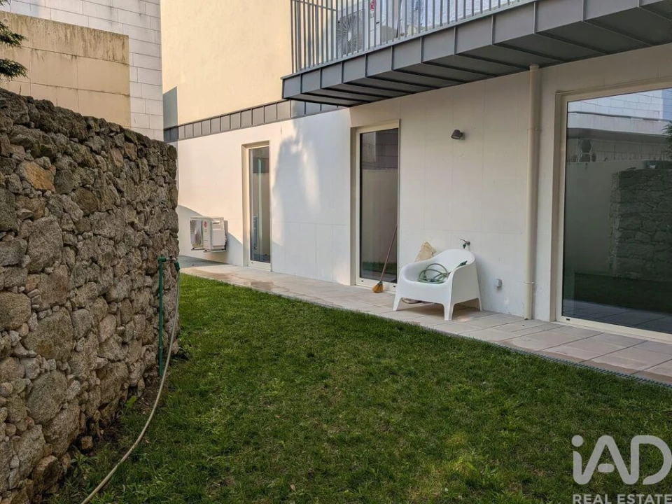 Apartamento T1 para Venda em Cedofeita, Santo Ildefonso, Sé, Miragaia, São Nicolau e Vitória Foto 23