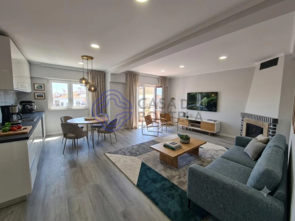 Apartamento T4 para Venda em Amora Foto 1