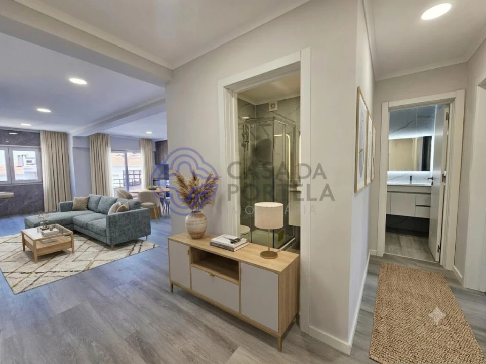Apartamento T4 para Venda em Amora Foto 6
