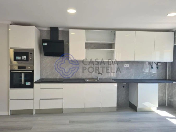 Apartamento T4 para Venda em Amora Foto 19