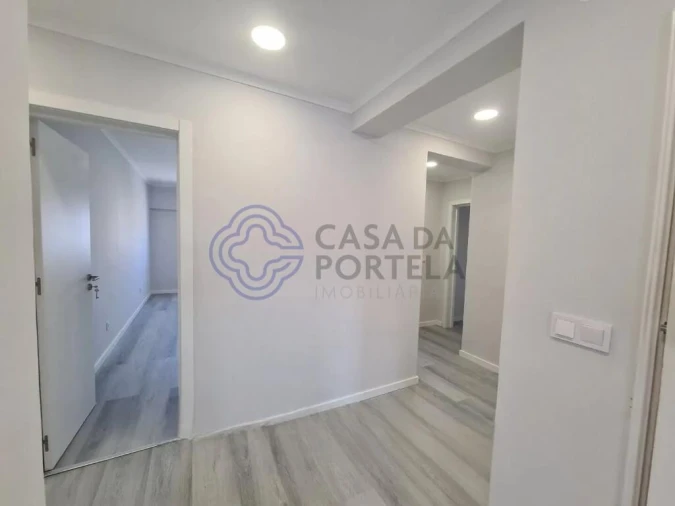 Apartamento T4 para Venda em Amora Foto 20