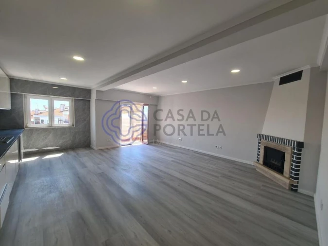 Apartamento T4 para Venda em Amora Foto 30