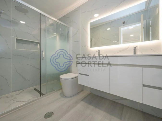 Apartamento T4 para Venda em Amora Foto 38