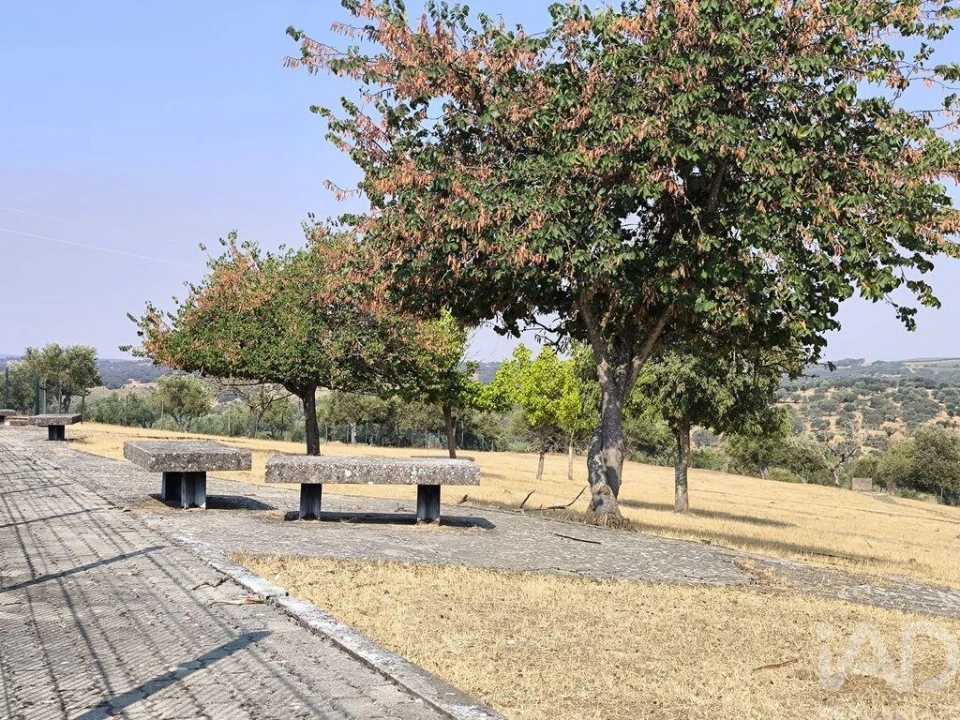 Prédio para Venda em Monforte Foto 2